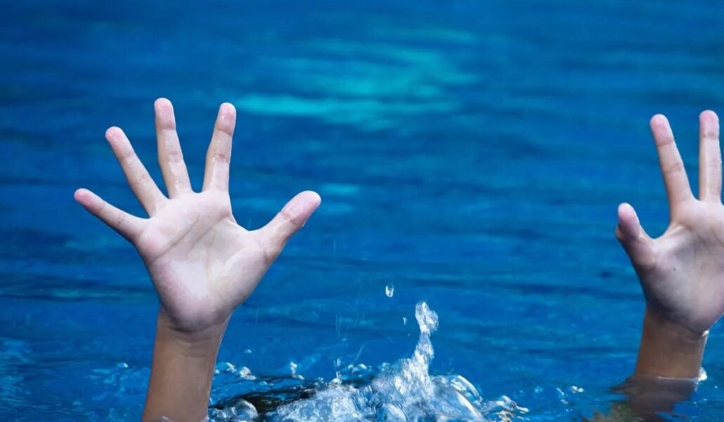 Niña de un año muere tras caer en una cisterna en San Pedro de Macorís