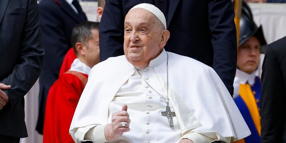 El papa delega en cardenales para ritos de Semana Santa