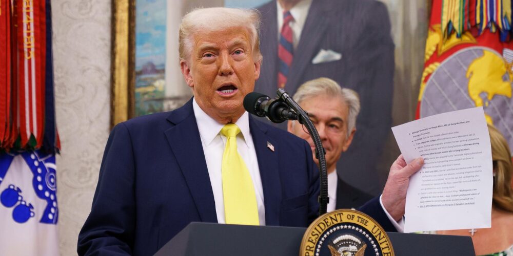 Trump transforma EE.UU. con un récord histórico de decretos en sus primeros 100 días
