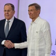 Canciller ruso destaca cooperación económica