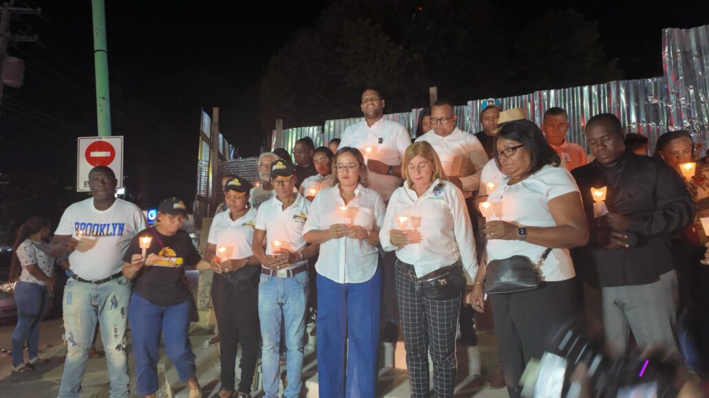 Haineros piden velatorio colectivo ante 25 fallecidos en tragedia Jet Set