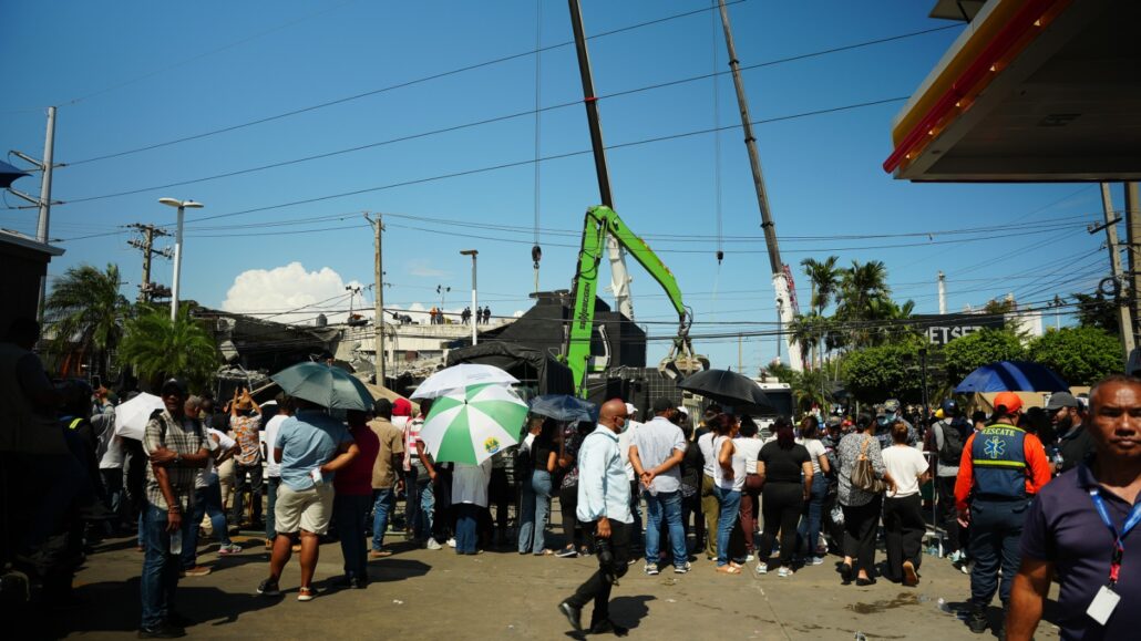 COE desmiente suspensión de labores de búsqueda y rescate en tragedia del Jet Set