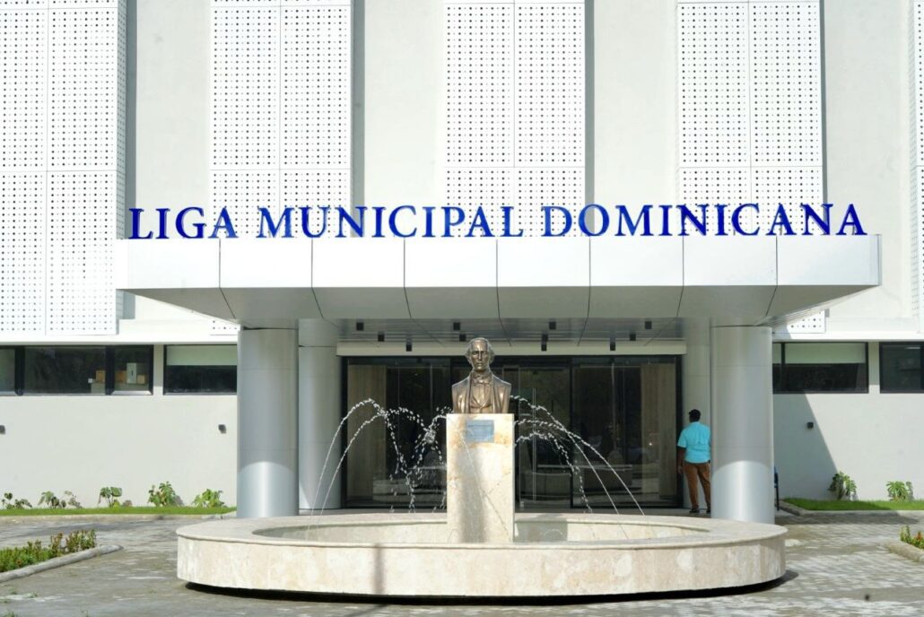 La Liga Municipal Dominicana suspende Semana del Municipalismo por tragedia en Jet Set
