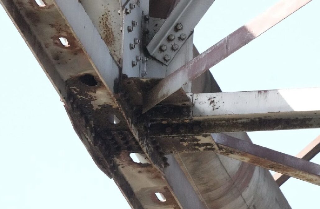 Obras Públicas garantiza que el Puente de la 17 es seguro para el tránsito vehicular