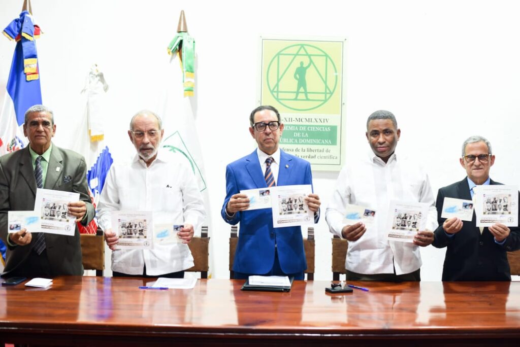 Ponen en circulación emisiones postales en homenaje a científicos dominicanos | 7 | Ponen en circulación emisiones postales en homenaje a científicos dominicanos - Noticias de hoy en República Dominicana | De Último Minuto