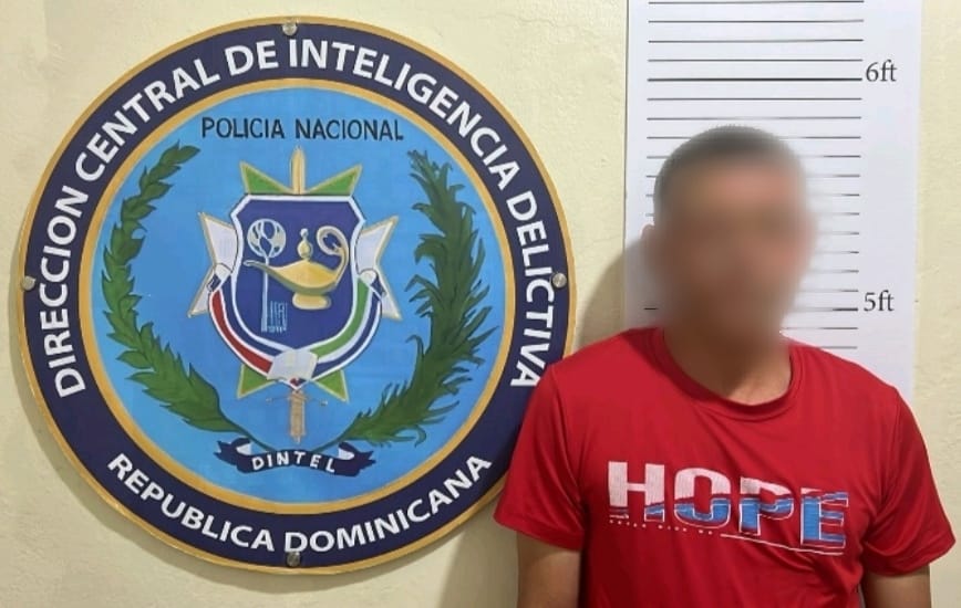 Policía Nacional ocupa máquina tragamonedas y apresa a una persona por venta ilegal de lotería en Espaillat