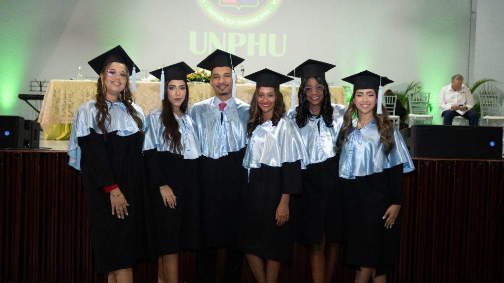 UNPHU gradúa a 463 nuevos profesionales | 5 | UNPHU gradúa a 463 nuevos profesionales - Noticias de hoy en República Dominicana | De Último Minuto
