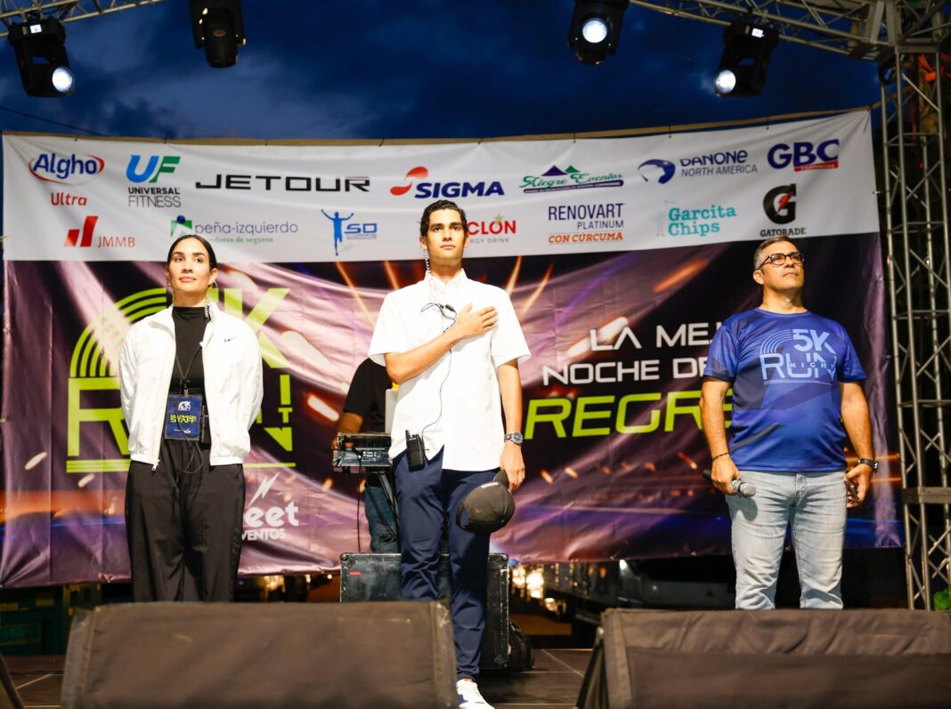 Éxito total en la 5K Night Run 2025 dirigida por Andrés Reyes