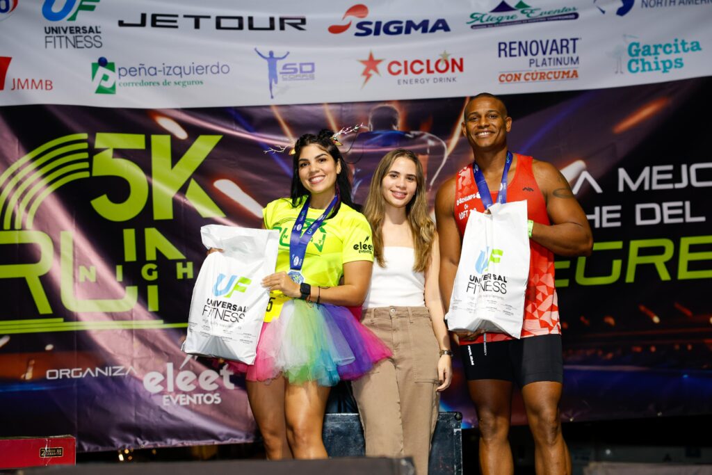 Éxito total en la 5K Night Run 2025 dirigida por Andrés Reyes | De Último Minuto