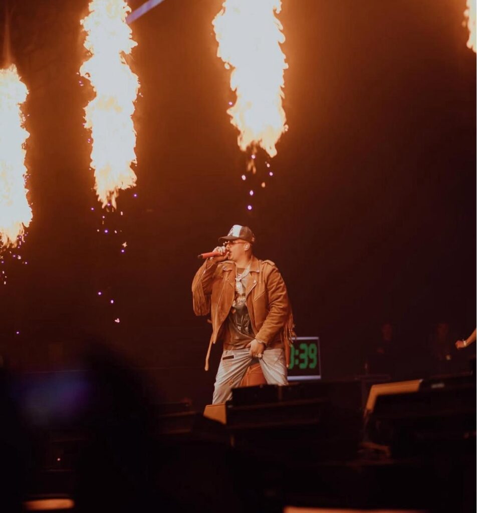 J Álvarez continúa con su Freedom World Tour; lanza su nuevo sencillo “Bella” | De Último Minuto