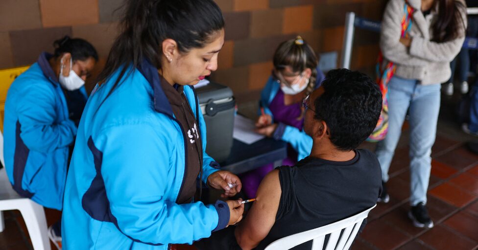 Colombia exige vacuna contra la fiebre amarilla como requisito de entrada a viajeros internacionales