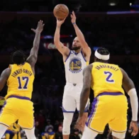 Curry lidera a Warriors con 37 puntos en triunfo 123-116 sobre Lakers en posible antesala de playoffs - Noticias de hoy en República Dominicana | De Último Minuto