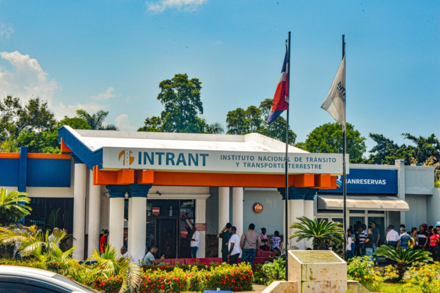 Intrant inicia licitación pública nacional para modernizar sistema de emisión de licencias de conducir