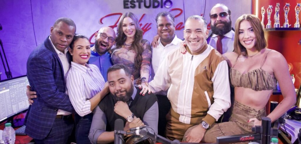 Casals y Brito salen en defensa de Hony Estrella y Gabi Desangles tras comentarios de Vladimir Dotel - Noticias de hoy en República Dominicana | De Último Minuto