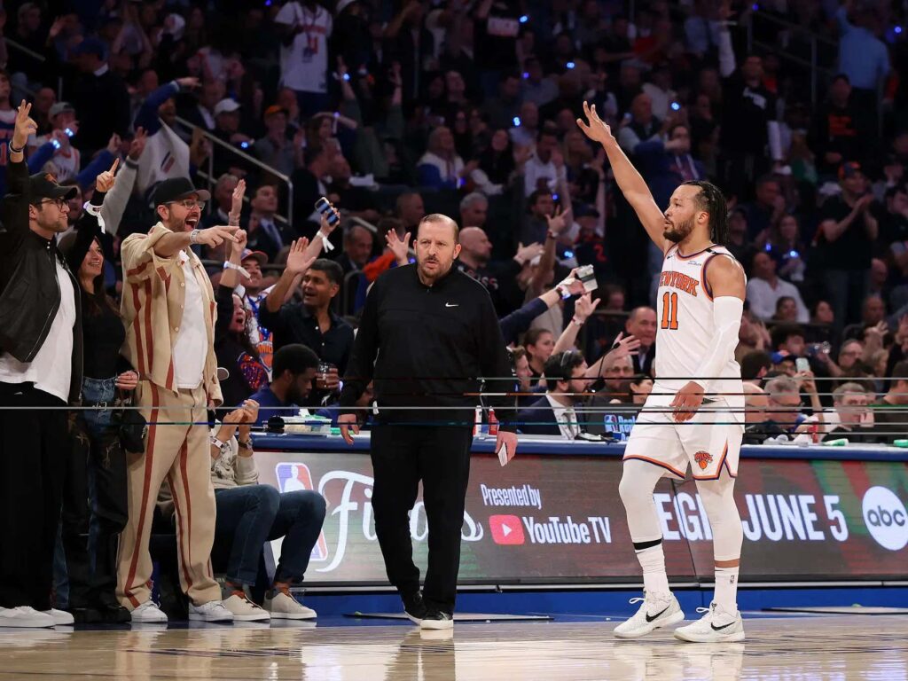 Los Knicks aplastan a Celtics y regresan a la final del Este tras 25 años | 2 | Los Knicks aplastan a Celtics y regresan a la final del Este tras 25 años | De Último Minuto