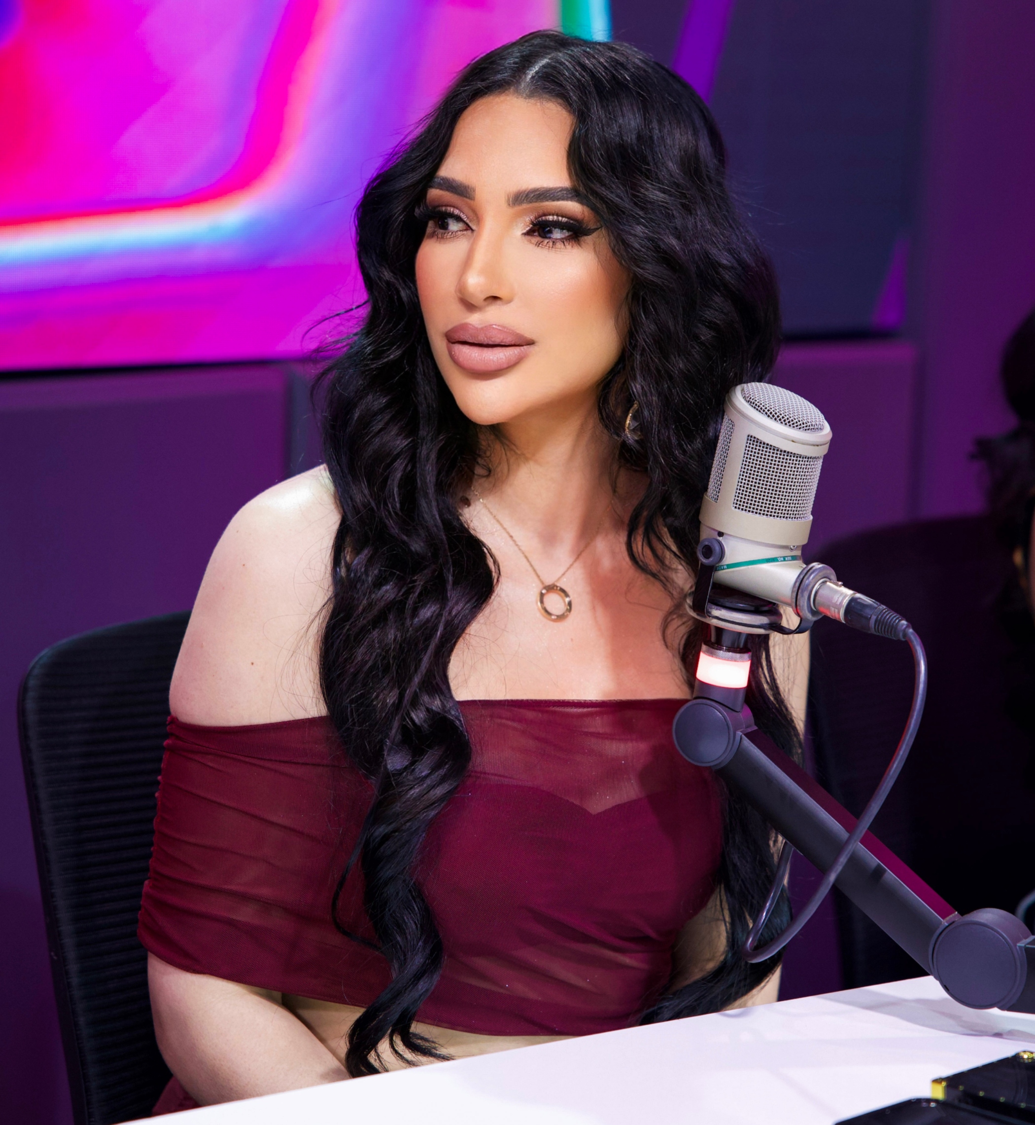 Biografía de la comunicadora y modelo Amelia Alcántara