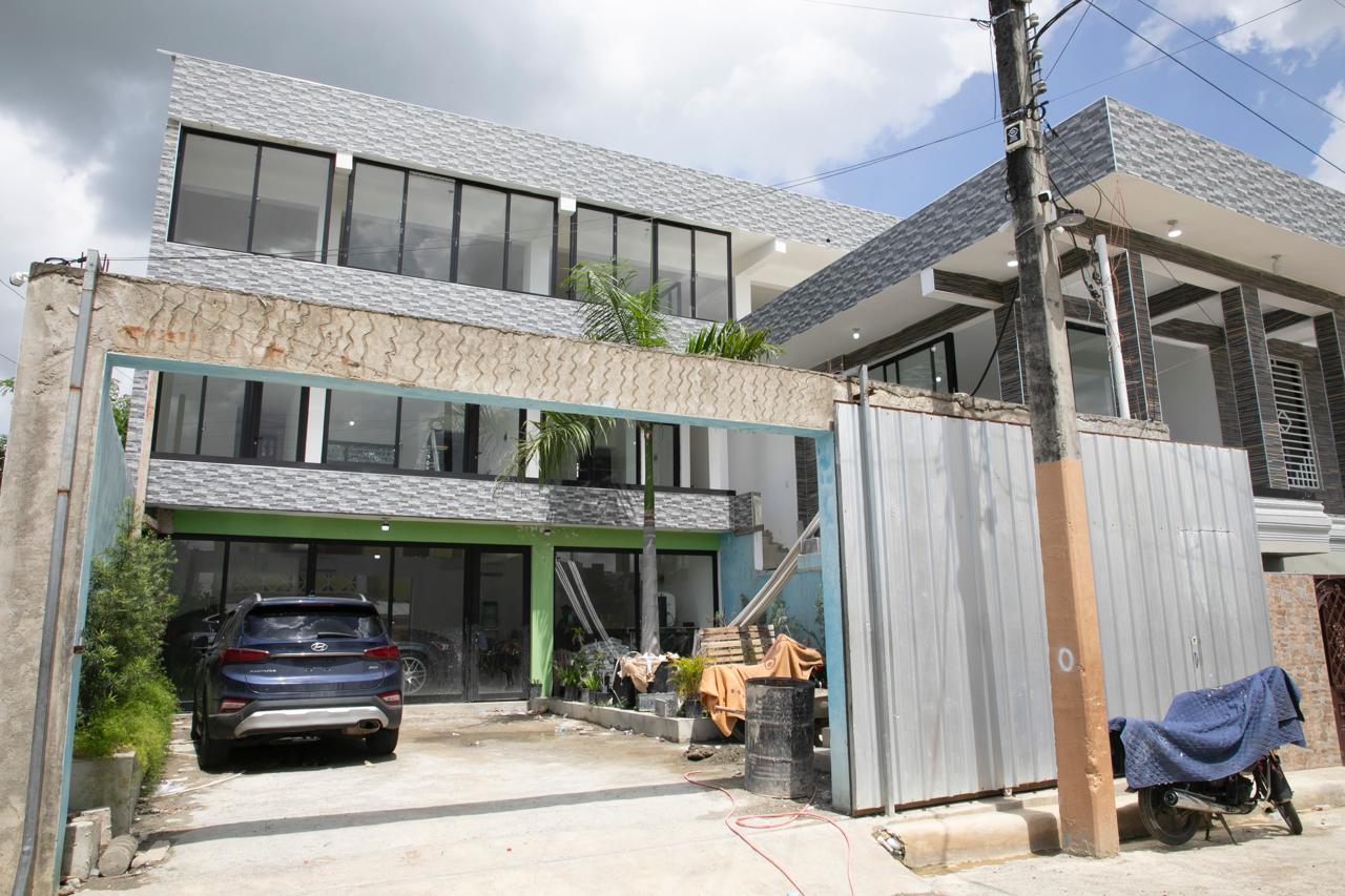 PGASE y EDEESTE ejecutan operativo contra irregularidades eléctricas en Santo Domingo Norte