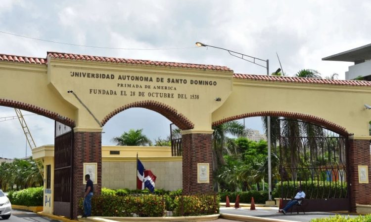Historia de la Universidad Autónoma de Santo Domingo (UASD): La Primada de América