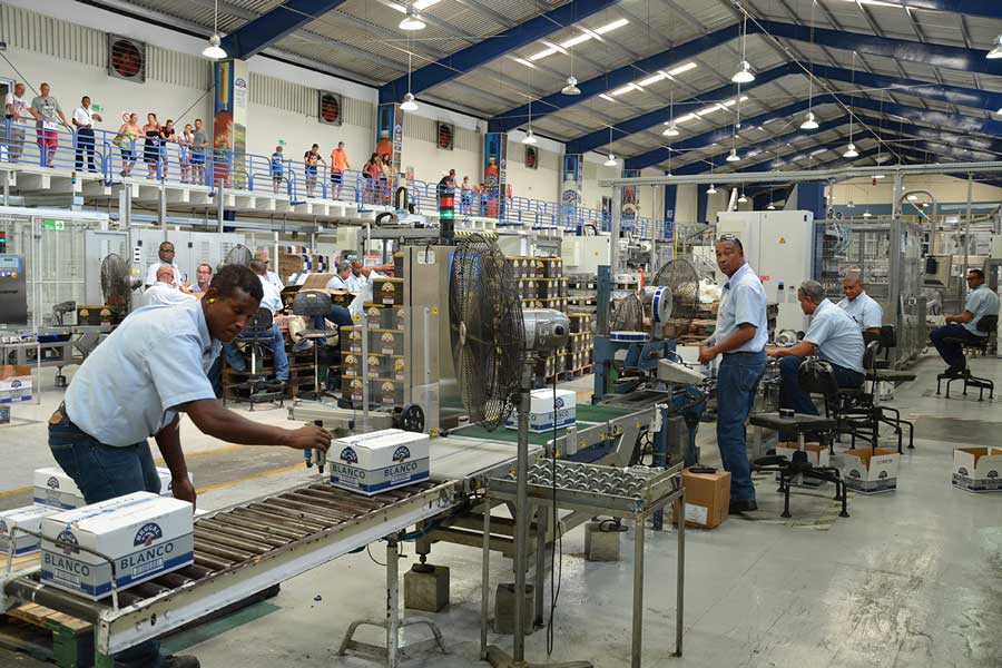 Costo de materiales, el dólar y baja actividad económica afectó la competitividad en primer trimestre - Noticias de hoy en República Dominicana | De Último Minuto