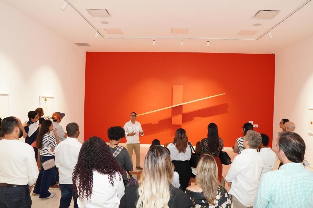 “HONESTY BY JUAN CARLOS REYES" destaca como una muestra de gran valor en el Museo de Arte Moderno | 4 | “HONESTY BY JUAN CARLOS REYES" destaca como una muestra de gran valor en el Museo de Arte Moderno - Noticias de hoy en República Dominicana | De Último Minuto