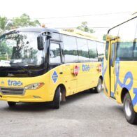 Ministro Luis Miguel De Camps encabeza entrega autobuses escolares en El Seibo