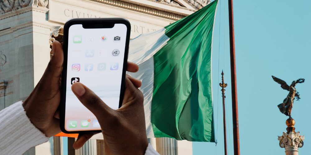 Irlanda multa a TikTok con con 530 millones por transferir datos personales de Europa a China