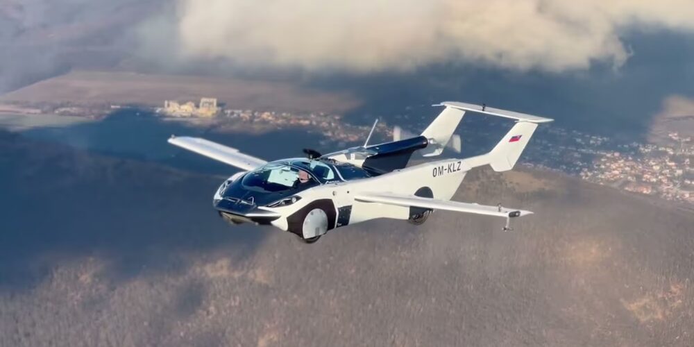 El carro volador eslovaco AirCar comenzará a producirse en 2026