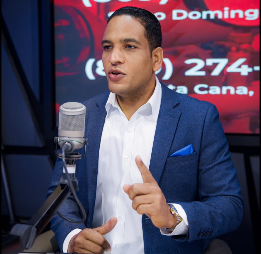 Hansel García revela: figura de alto nivel impide fusión del Minerd con el Mescyt | 2 | Hansel García aboga para que se reabra consulado dominicano en Haití y se opone plan de regularización