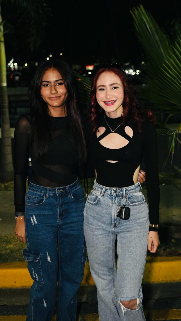 Fanáticos de Quevedo llegaron con gran emoción a su concierto en RD | 9 | Fanáticos de Quevedo llegaron con gran emoción a su concierto en RD - Noticias de hoy en República Dominicana | De Último Minuto