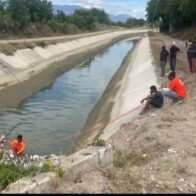 Acumulación de plásticos en canal Ysura dificulta recuperación de cuerpo