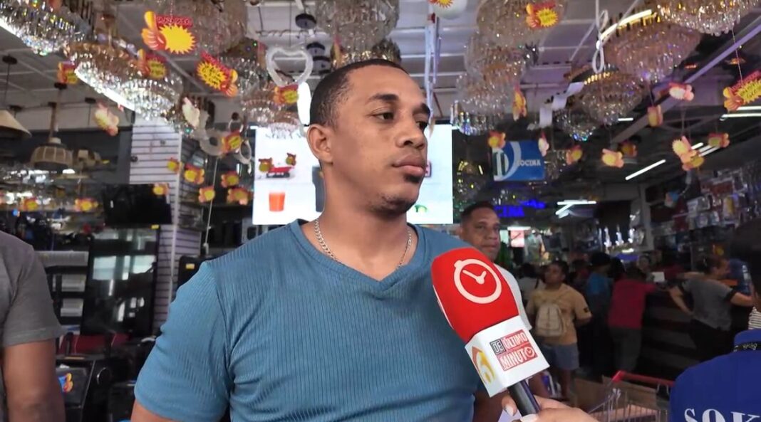 Gerente de tienda china respalda operativos migratorios, pero pide plazo para regularizar empleados