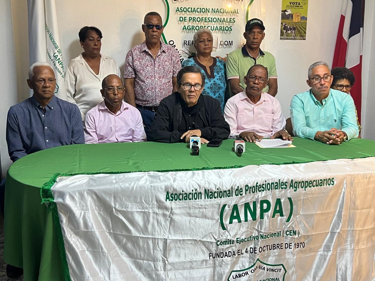 Tito Hernández anuncia aumento salarial de un 42% para los profesionales agropecuarios - Noticias de hoy en República Dominicana | De Último Minuto