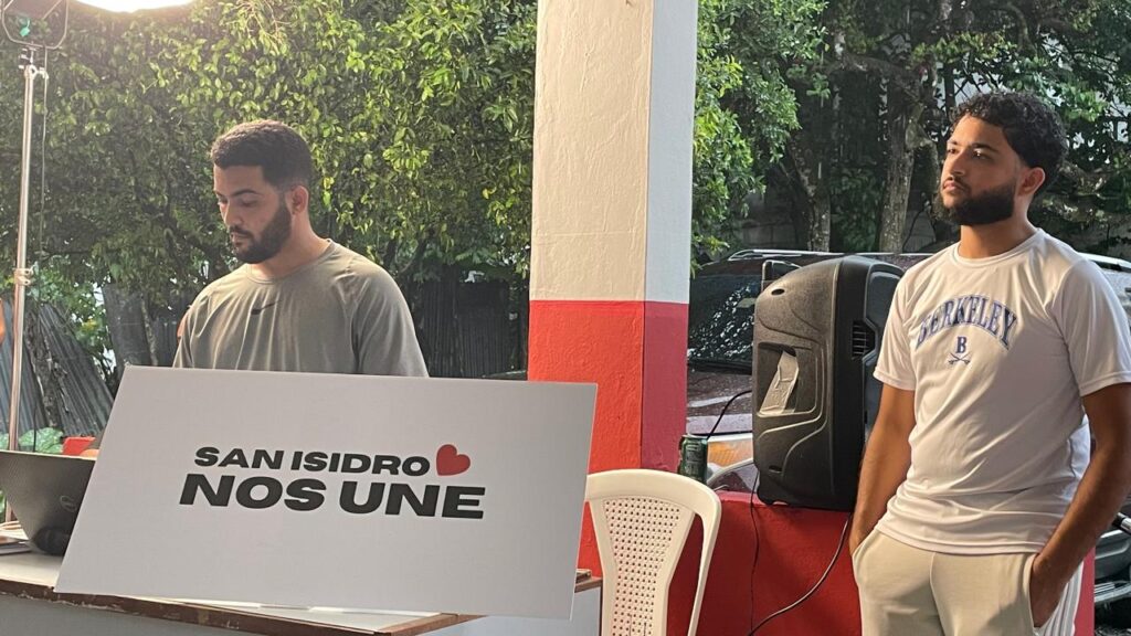 “San Isidro Nos Une”: Comunidad y autoridades se reúnen por la problemática del agua potable - Noticias de hoy en República Dominicana | De Último Minuto
