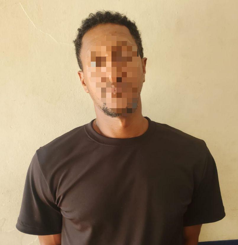 Policía apresa tres hombres implicados en robos ocurridos en hechos separados en Santiago | 4 | Policía apresa tres hombres implicados en robos ocurridos en hechos separados en Santiago - Noticias de hoy en República Dominicana | De Último Minuto