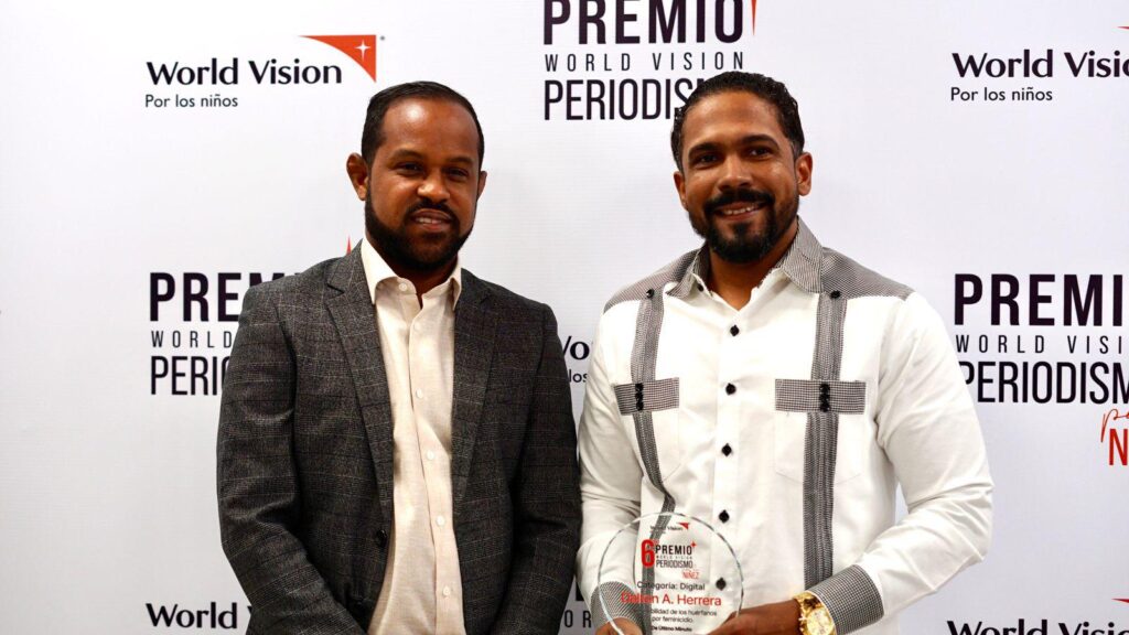 Periodista de De Último Minuto gana Premio World Vision por reportaje sobre huérfanos tras feminicidios | 2 | Periodista de De Último Minuto gana premio WORLD VISION. Dalton Herrera gana premio World Vision