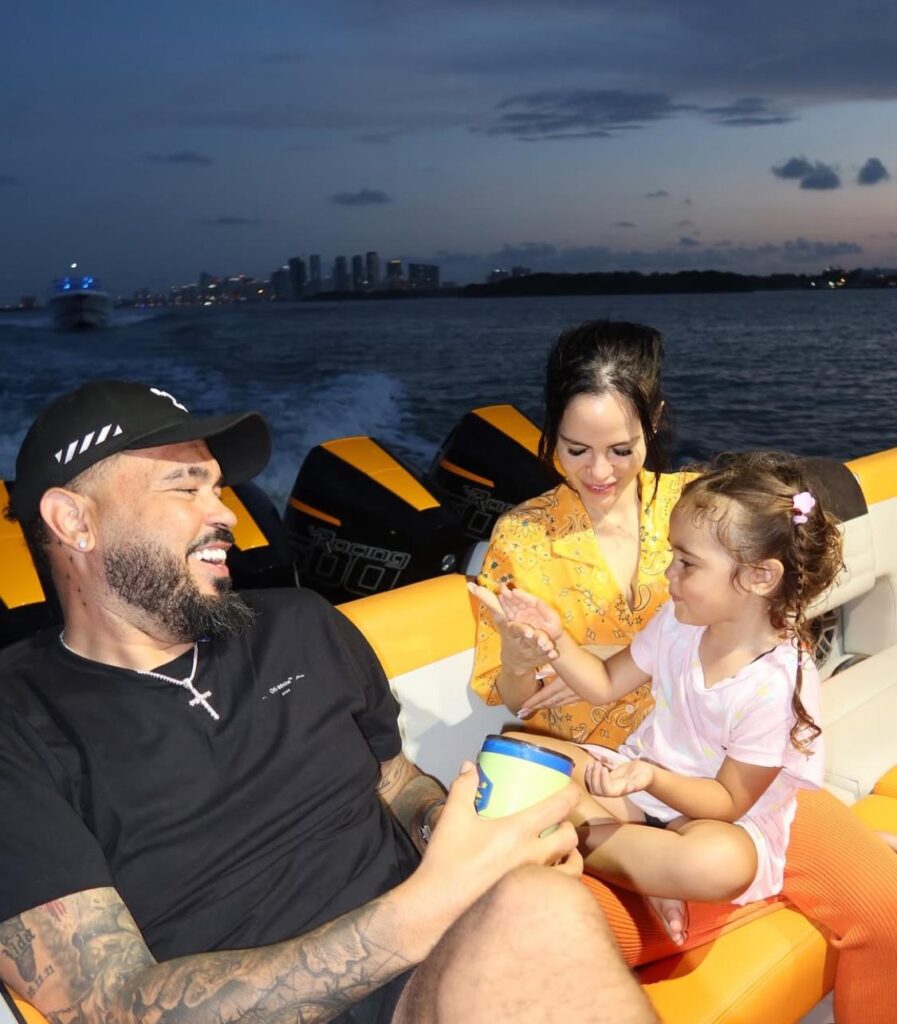 Figuras del espectáculo y el deporte celebran con emotivos mensajes el Día de las Madres en EEUU | 2 | Figuras del espectáculo y el deporte celebran con emotivos mensajes el Día de las Madres en EEUU - Noticias de hoy en República Dominicana | De Último Minuto