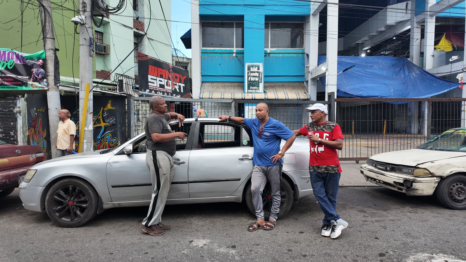 Choferes rechazan cobro de mora por multas de tránsito no pagadas - Noticias de hoy en República Dominicana | De Último Minuto