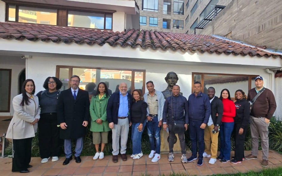 Procap visita la Embajada de RD en Colombia y resalta su eficiente labor diplomática