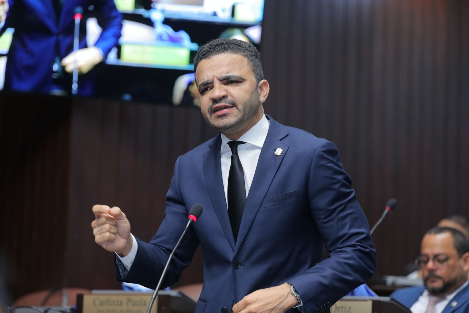 Diputado denuncia alcaldía de Yaguate no paga liquidación a exempleados - Noticias de hoy en República Dominicana | De Último Minuto
