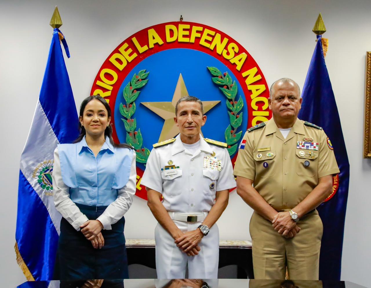 Ministro de Defensa RD visita El Salvador para conocer su modelo de seguridad y fortalecer cooperación bilateral - Noticias de hoy en República Dominicana | De Último Minuto