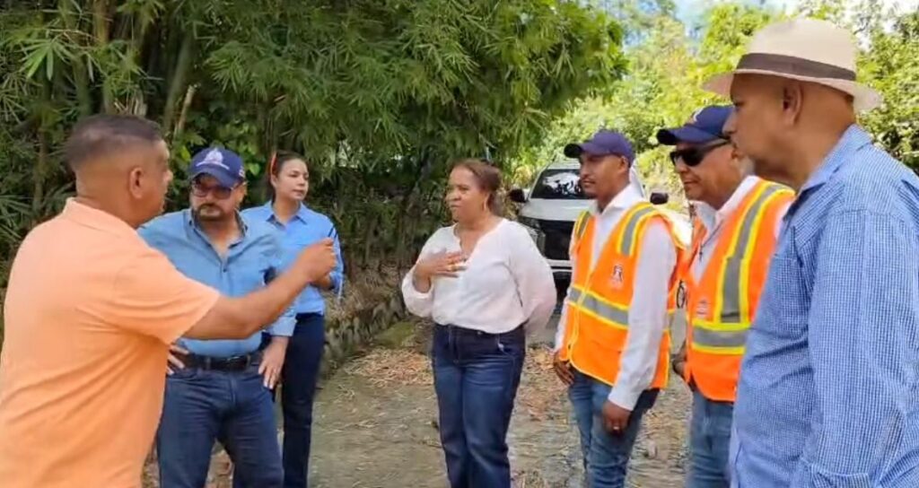 Autoridades realizan jornada de apoyo y evaluación comunitaria en Arroyo Toro - Noticias de hoy en República Dominicana | De Último Minuto