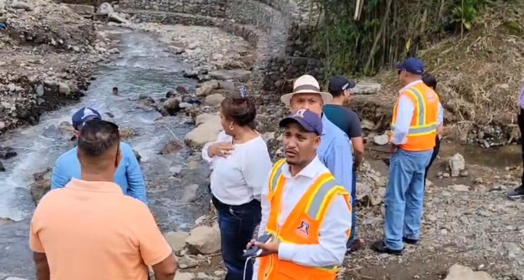 Autoridades realizan jornada de apoyo y evaluación comunitaria en Arroyo Toro