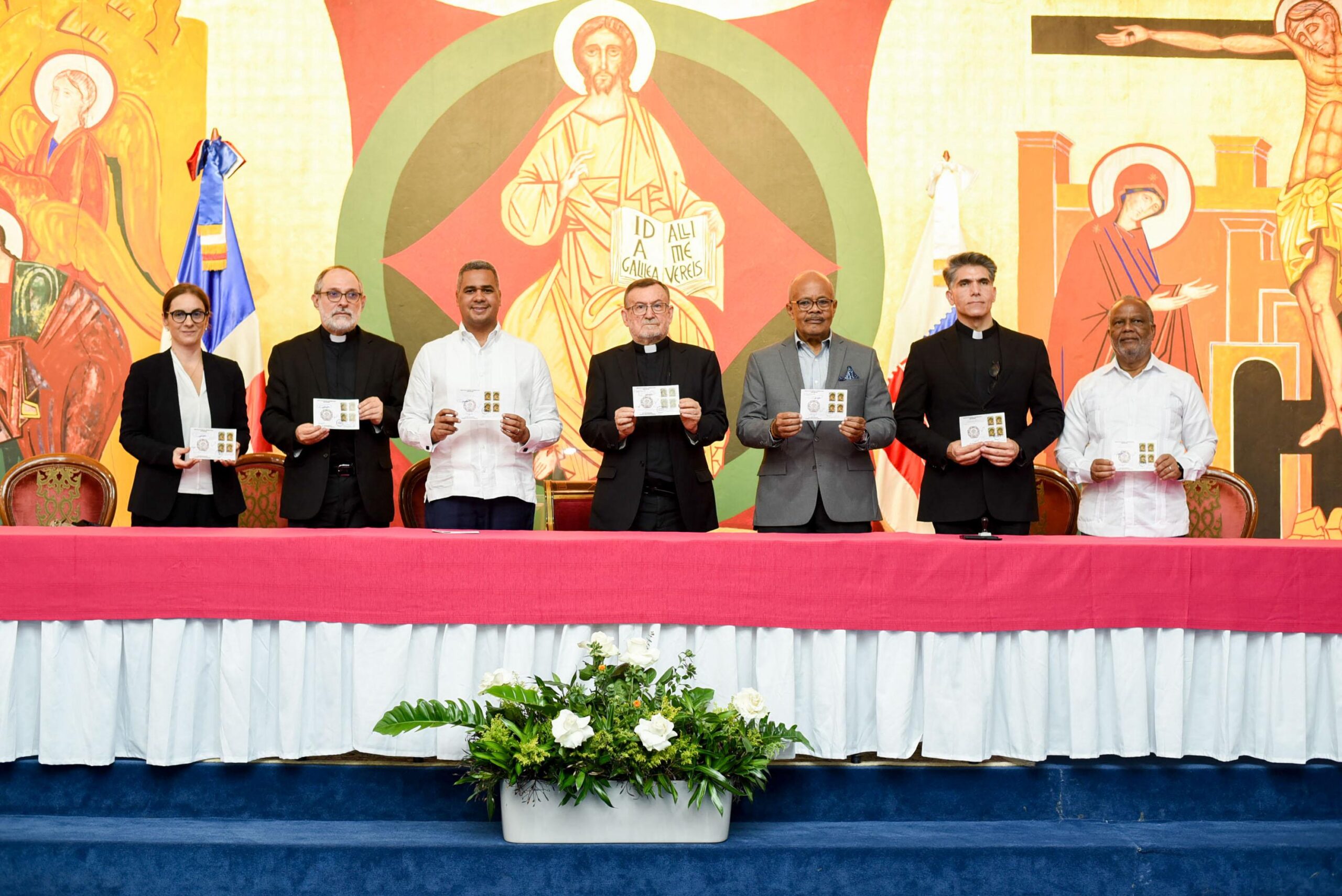 INPOSDOM conmemora los 50 años del Camino Neocatecumenal con una emisión postal especial