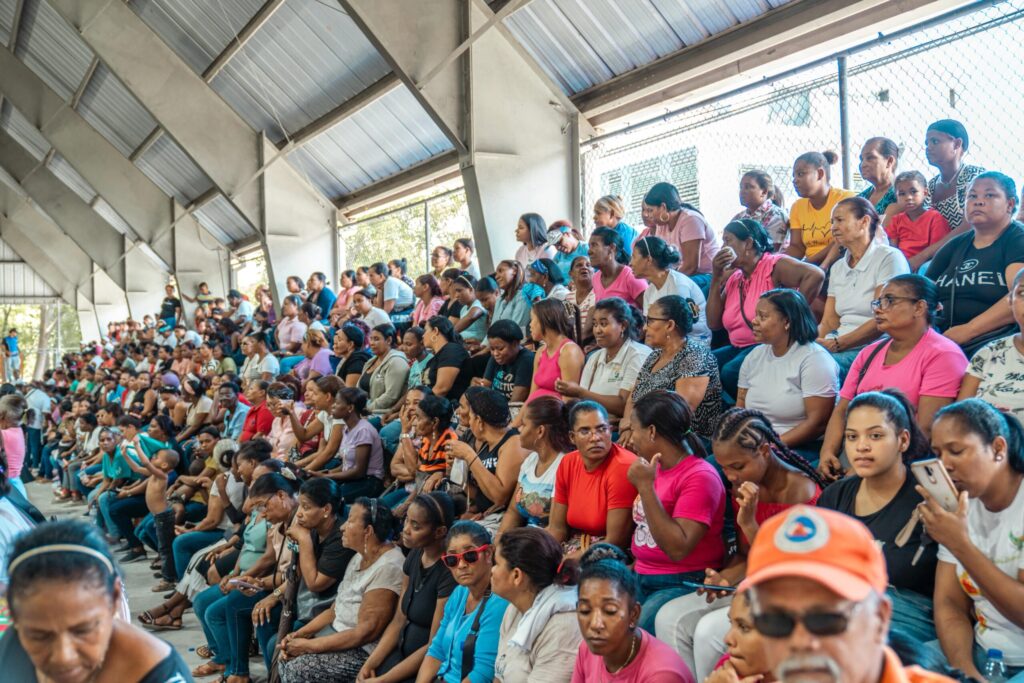 Raquel Peña celebra Día de las Madres con mujeres en Bahoruco | 6 | Raquel Peña celebra Día de las Madres con mujeres en Bahoruco - Noticias de hoy en República Dominicana | De Último Minuto