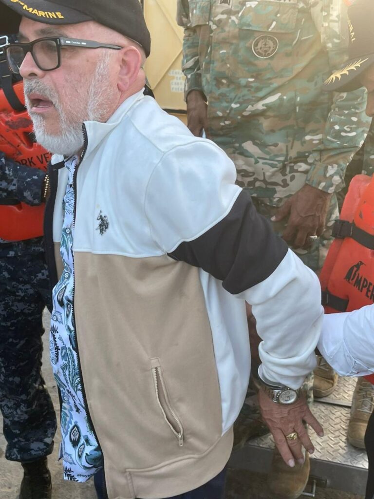 Ángel Martínez: ¿Quién es el apresado “detective” sometido y buscado por difamación e injuria? | 4 | Ángel Martínez: ¿Quién es el apresado “detective” sometido y buscado por difamación e injuria? - Noticias de hoy en República Dominicana | De Último Minuto