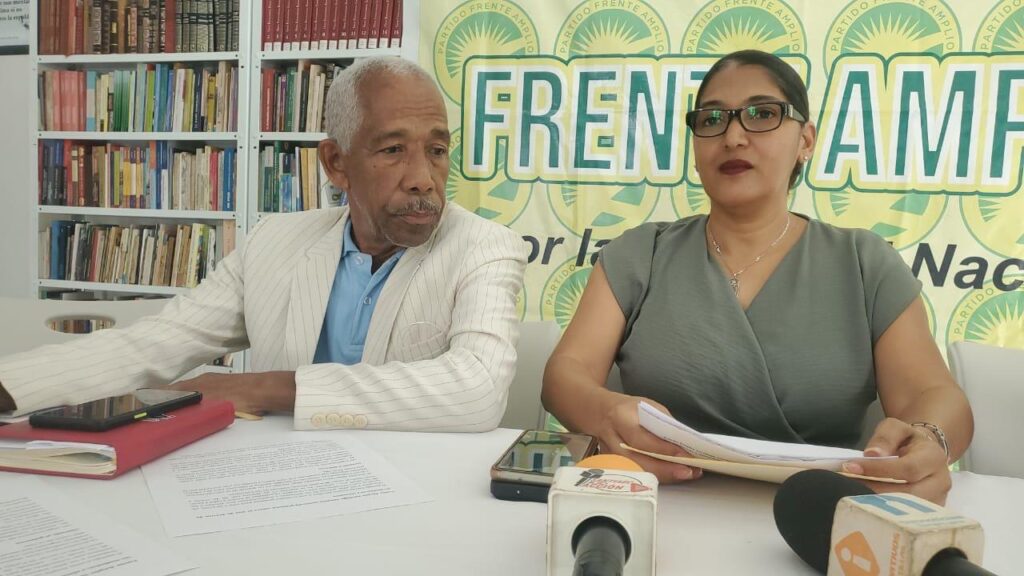 Frente Amplio anuncia protesta contra el alto costo de la canasta familiar y las medicinas en Santiago | 4 | Frente Amplio anuncia protesta contra el alto costo de la canasta familiar y las medicinas en Santiago - Noticias de hoy en República Dominicana | De Último Minuto