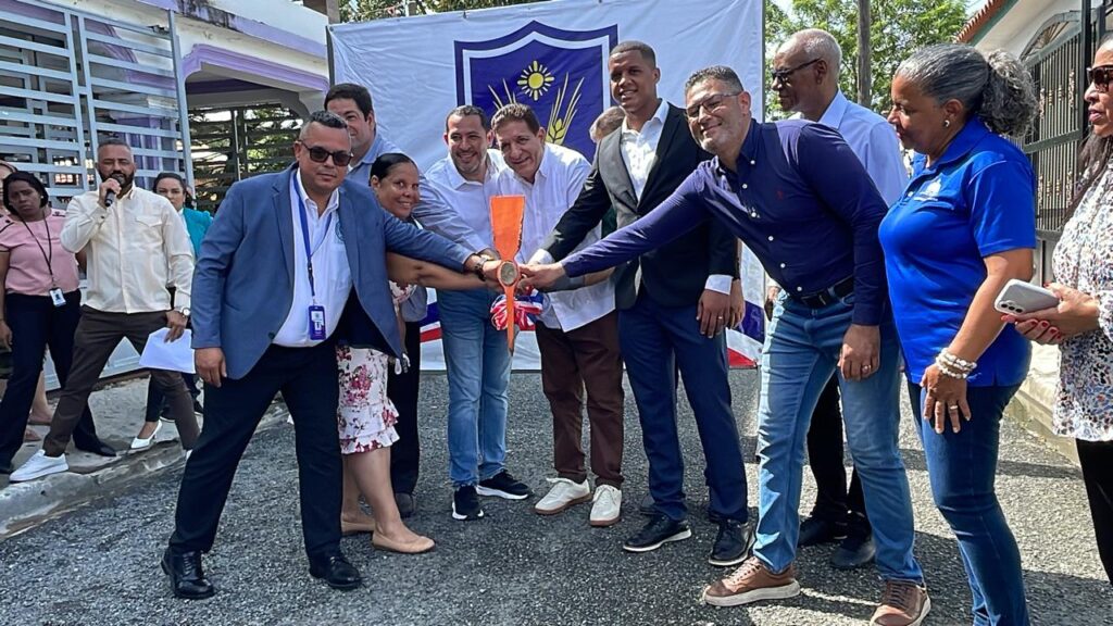 Barrio Los Robles será beneficiado con obras de infraestructura por RD$1.5 millones a través del Presupuesto Participativo - Noticias de hoy en República Dominicana | De Último Minuto