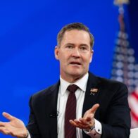 Asesor de Seguridad Nacional de EEUU, Mike Waltz, presentaría su renuncia, según medios
