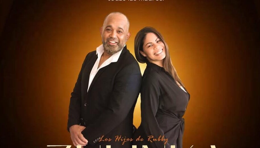 Esta se convierte en la primera fiesta de la agrupación “Los hijos de Rubby”, tras la fatídica madrugada del 8 de abril, donde colapsó el techo de la discoteca Jet Set.