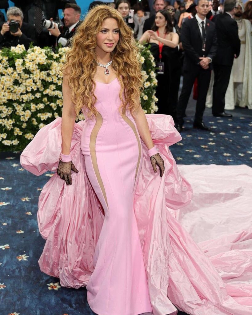 Desborde de moda y estilo en la alfombra del Met Gala 2025 - Noticias de hoy en República Dominicana | De Último Minuto